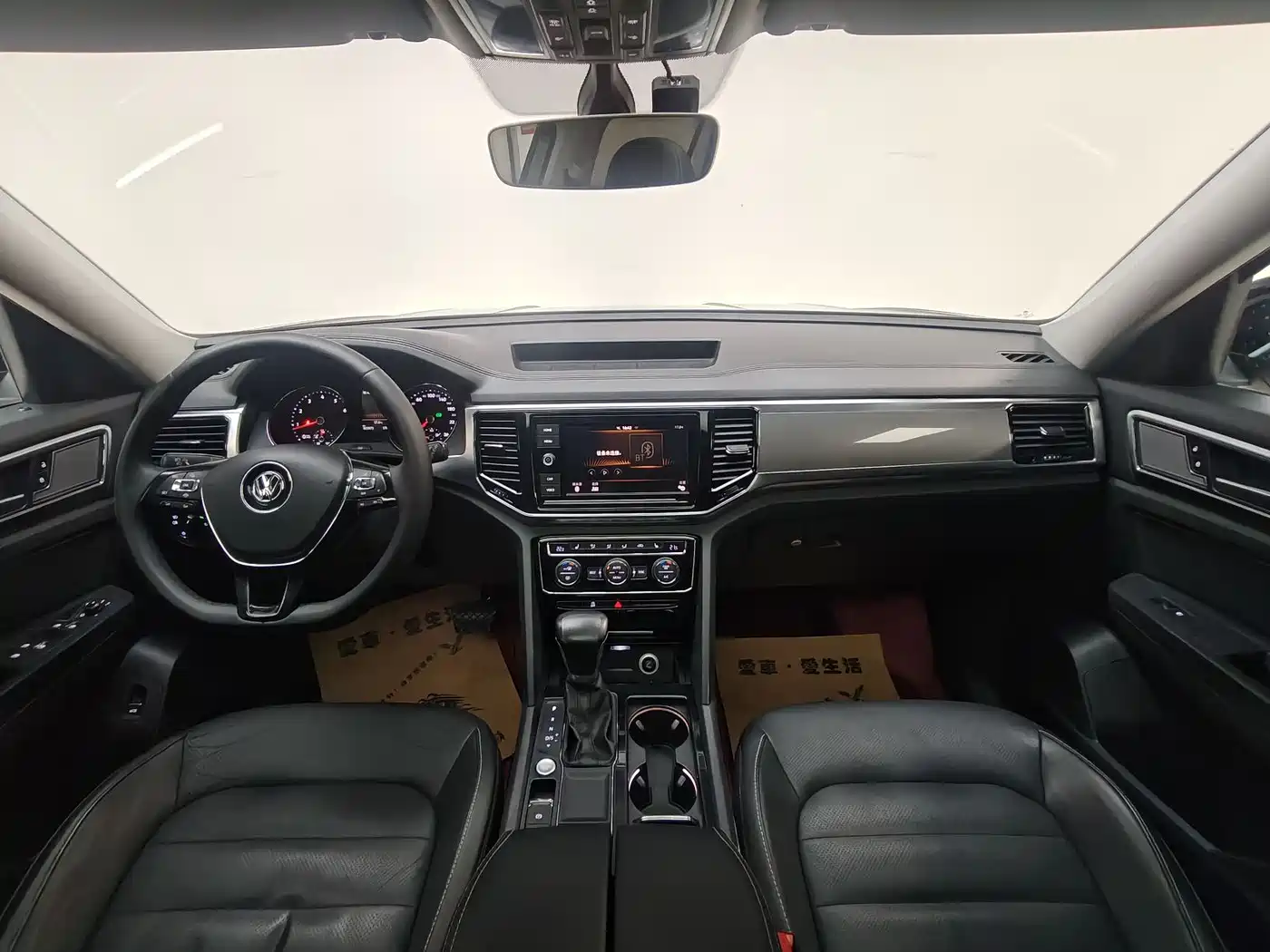 Volkswagen Teramont 2019 330TSI 2WD Luxury China VI фото 11