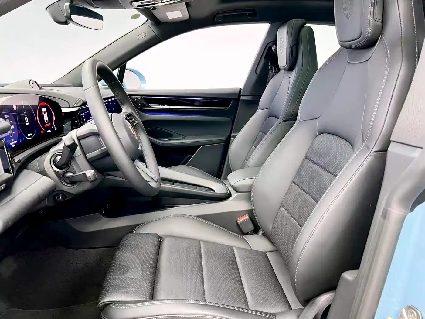 PORSCHE MACAN NEW ENERGY