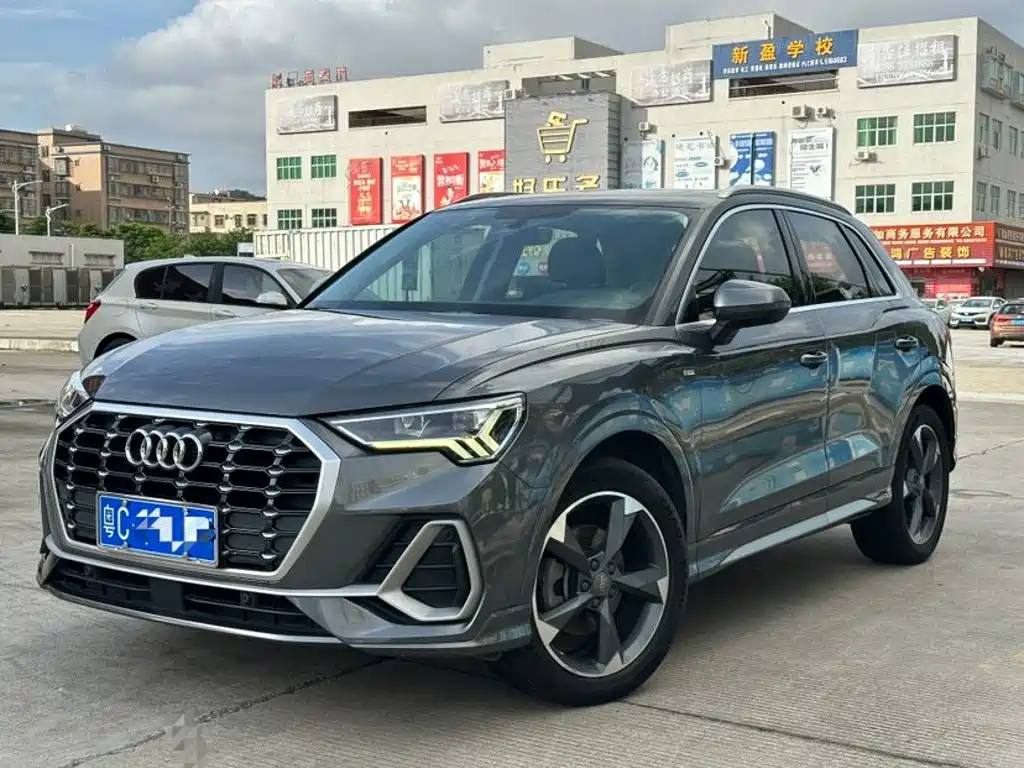 Audi Q3 2019 40 TFSI Fashion Dynamic