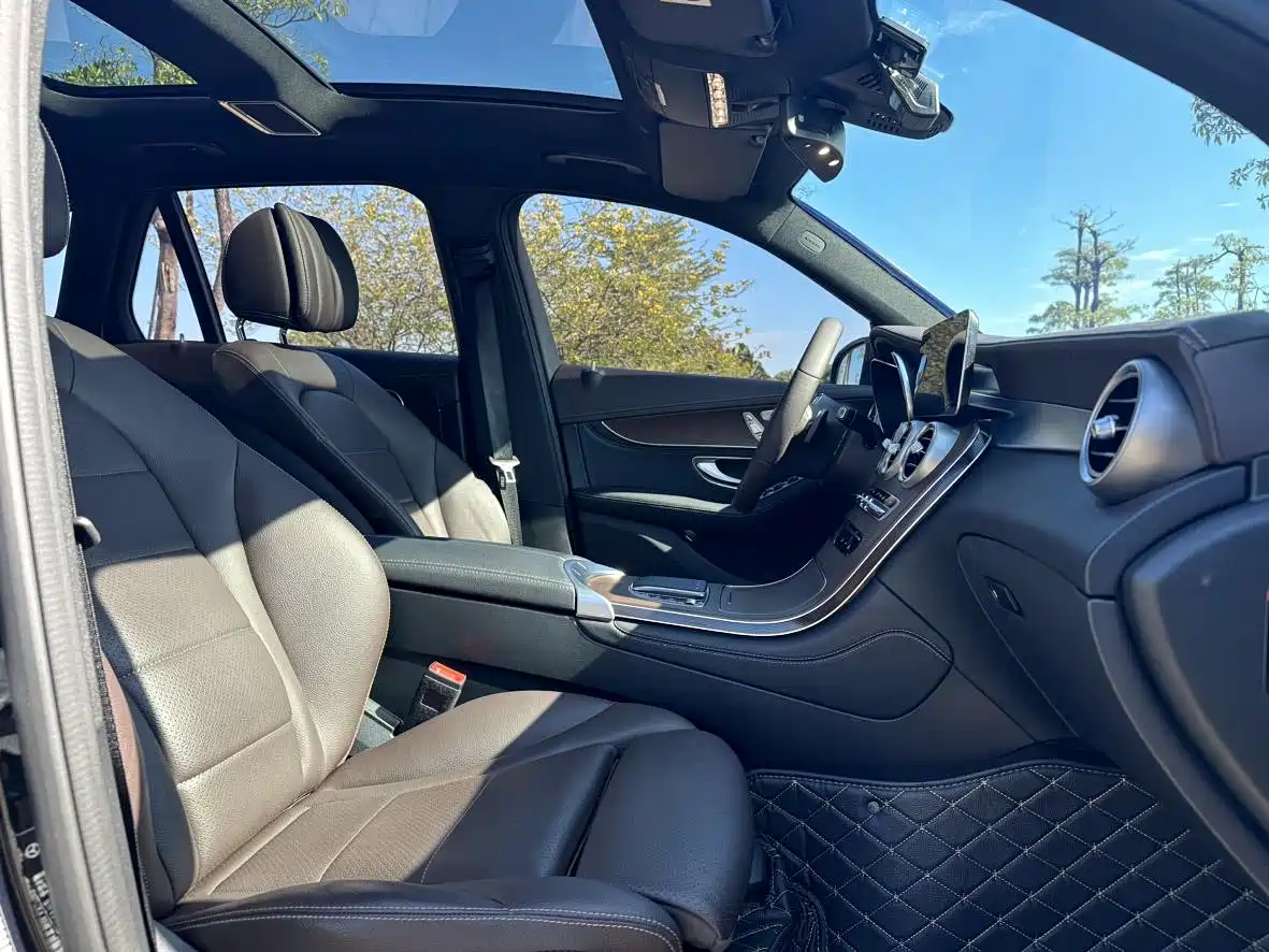 Mercedes-Benz GLC 2020 Facelift GLC 260 L 4MATIC Luxury фото 11