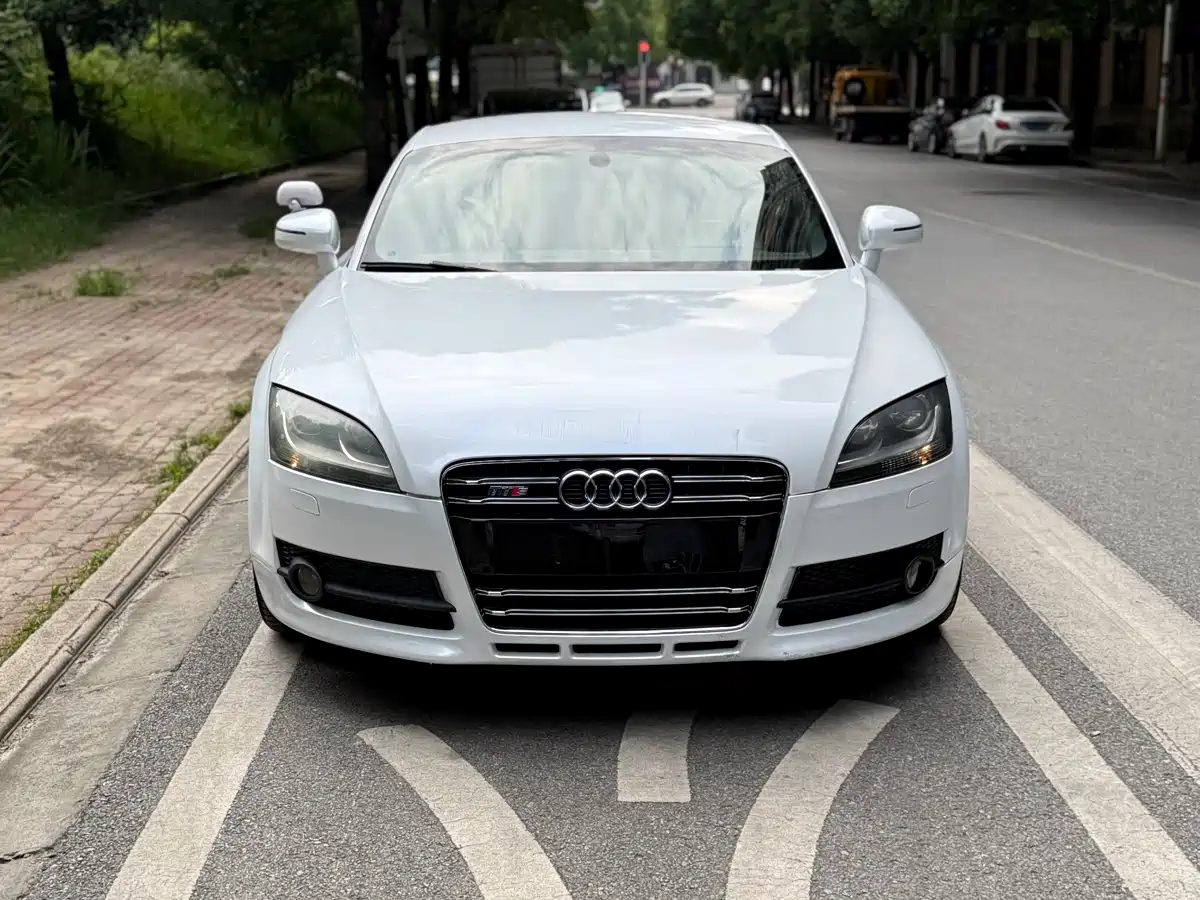 Audi TT 2009 2008 Model TT Coupe 2.0TFSI