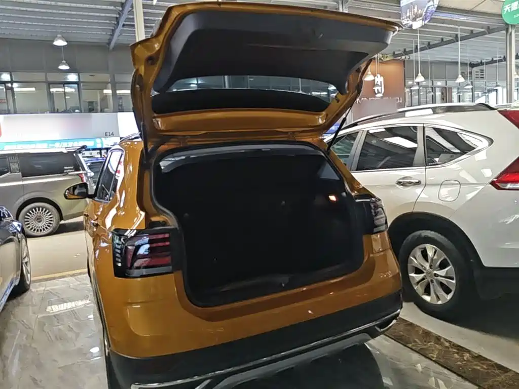 Volkswagen T-Cross 2019 280TSI DSG Comfort Edition фото 19