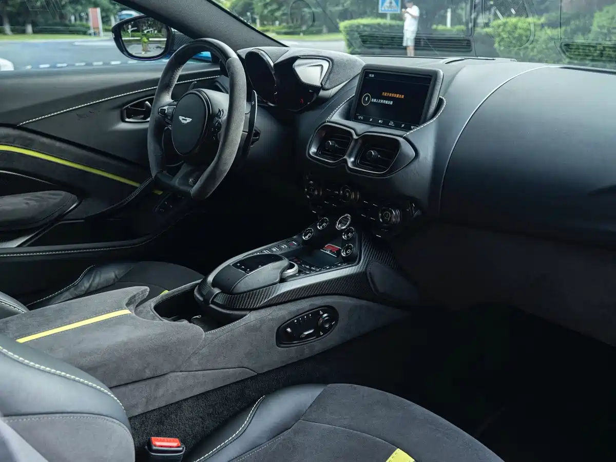 Aston Martin V8 Vantage 2022 2022 4.0T V8 F1 Edition Coupe