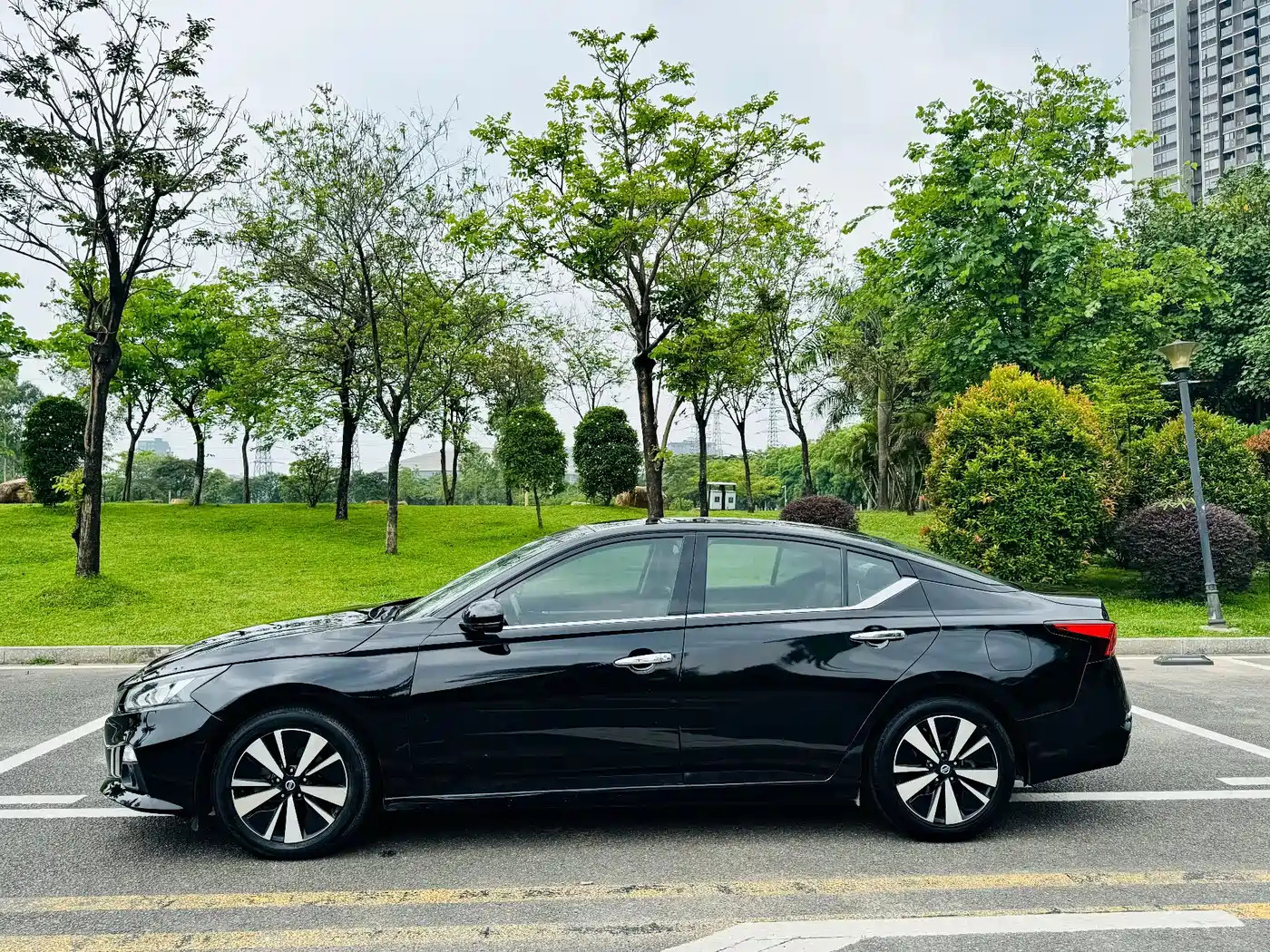 Фото 8 - Nissan Teana