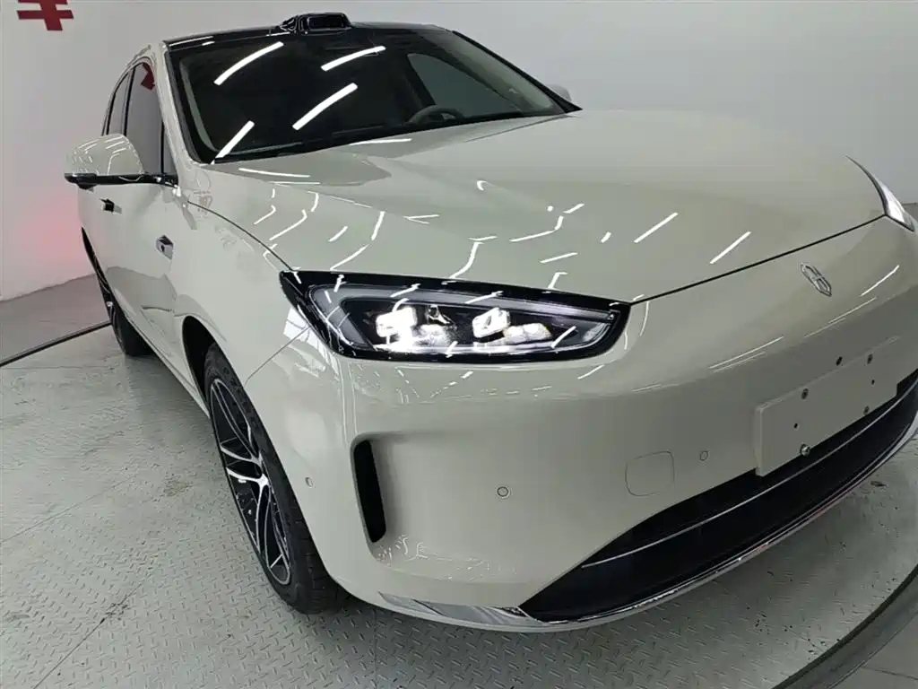 AITO Wenjie AITO M5 2025 Extended Range Ultra AWD фото 4