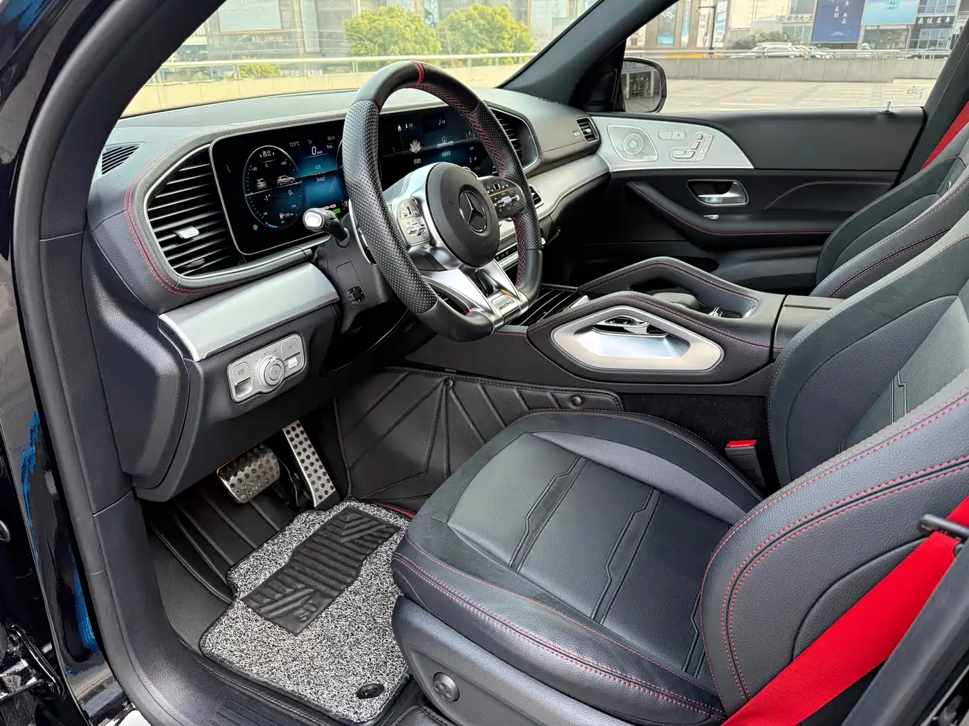 Mercedes-Benz GLE AMG 2023 AMG GLE 53 4MATIC+ фото 12