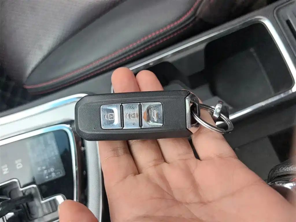 Baojun 560 2017 2016 1.8L iAMT Luxury