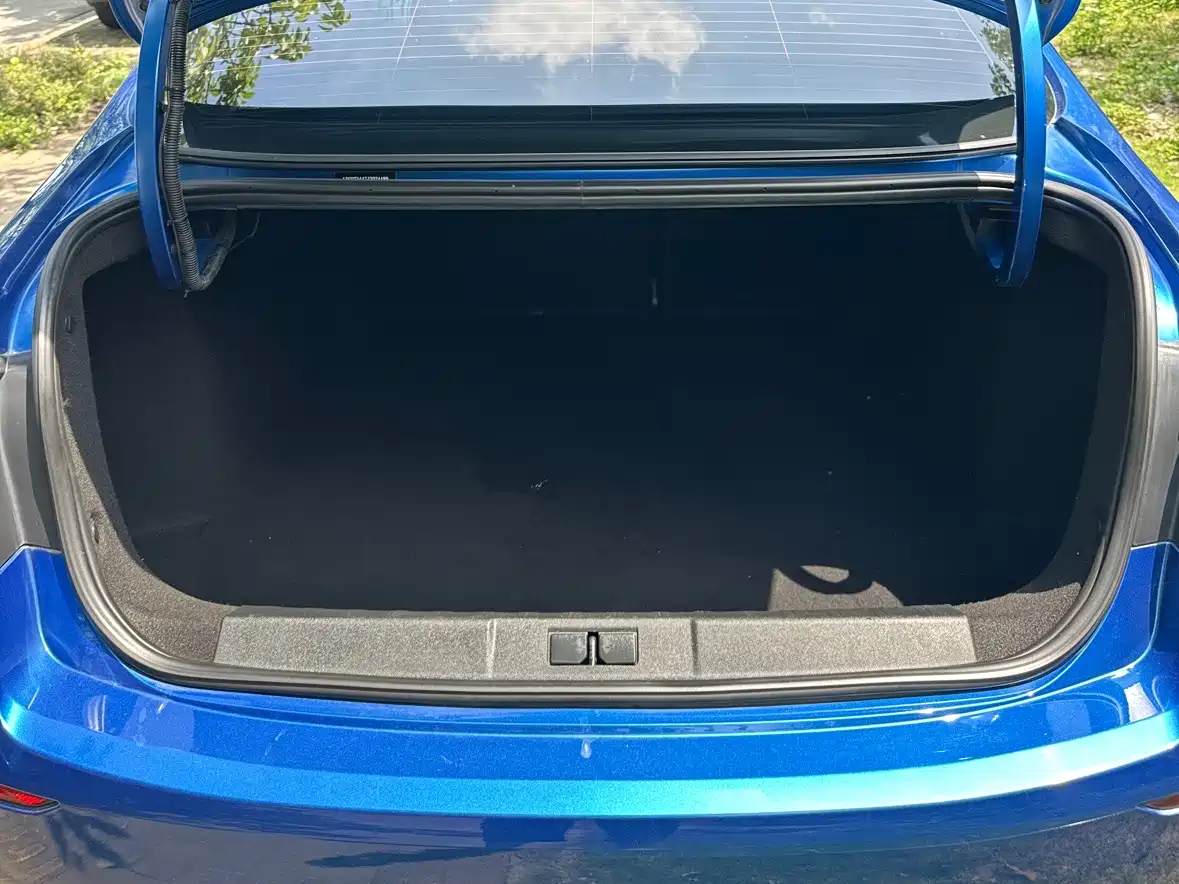 Peugeot 408 2019 230THP Automatic Luxury (China V) фото 15