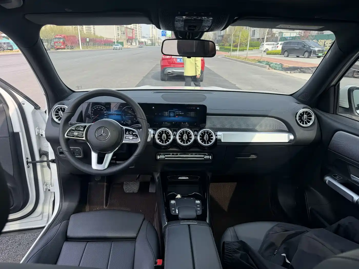 Mercedes-Benz GLB 2023 GLB 200 Dynamic фото 8