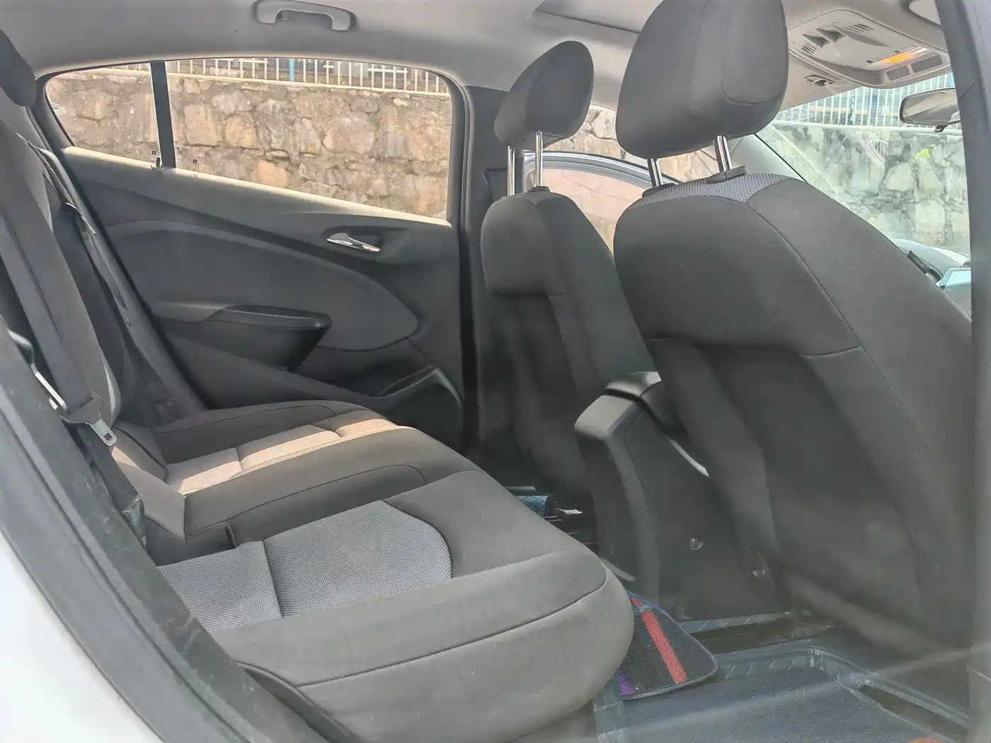Chevrolet Cruze 2018 320 Automatic Pioneer Sunroof Edition фото 12