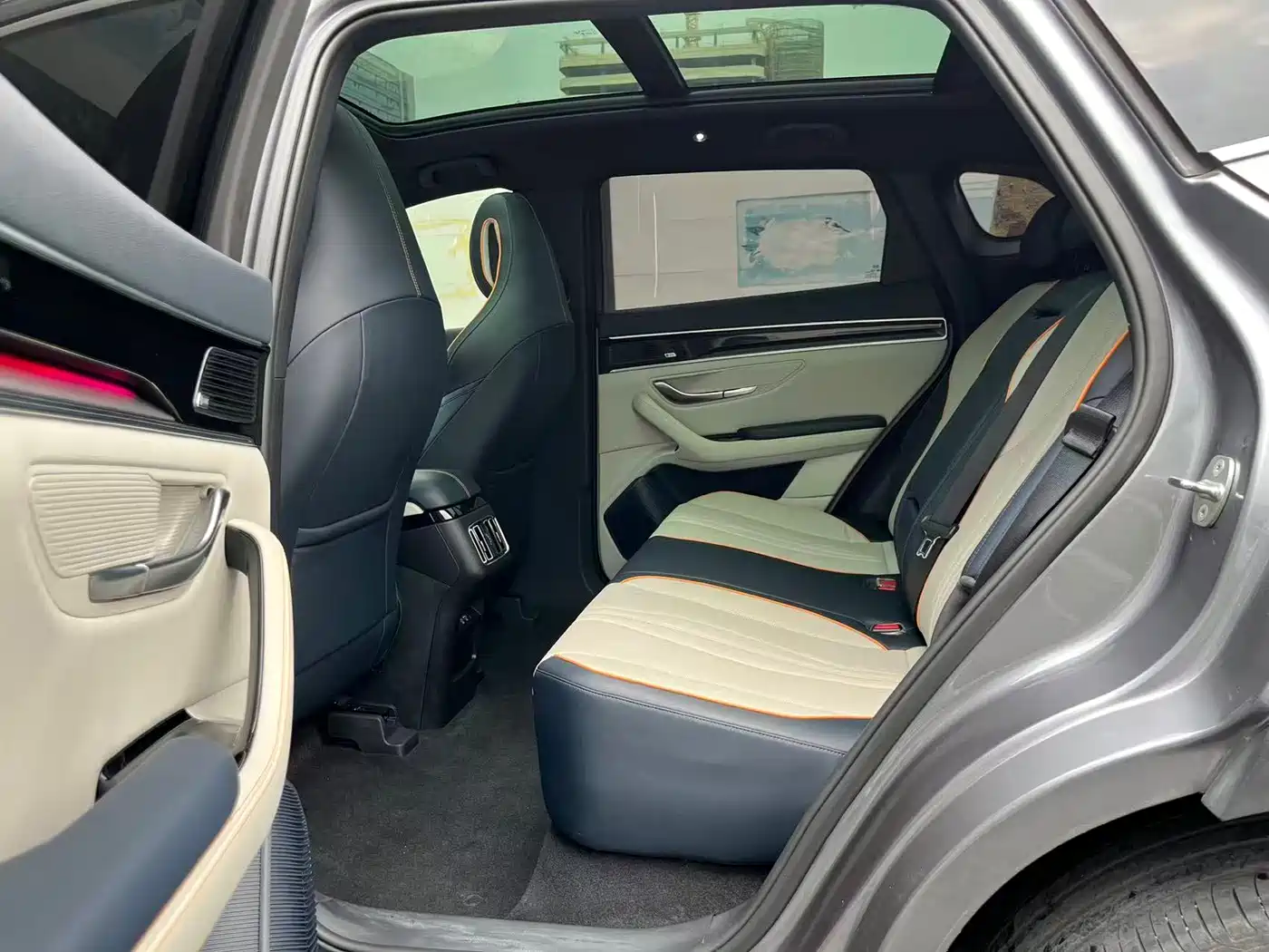 BYD Song PLUS PHEV 2021 DM-i 51KM Honor фото 13