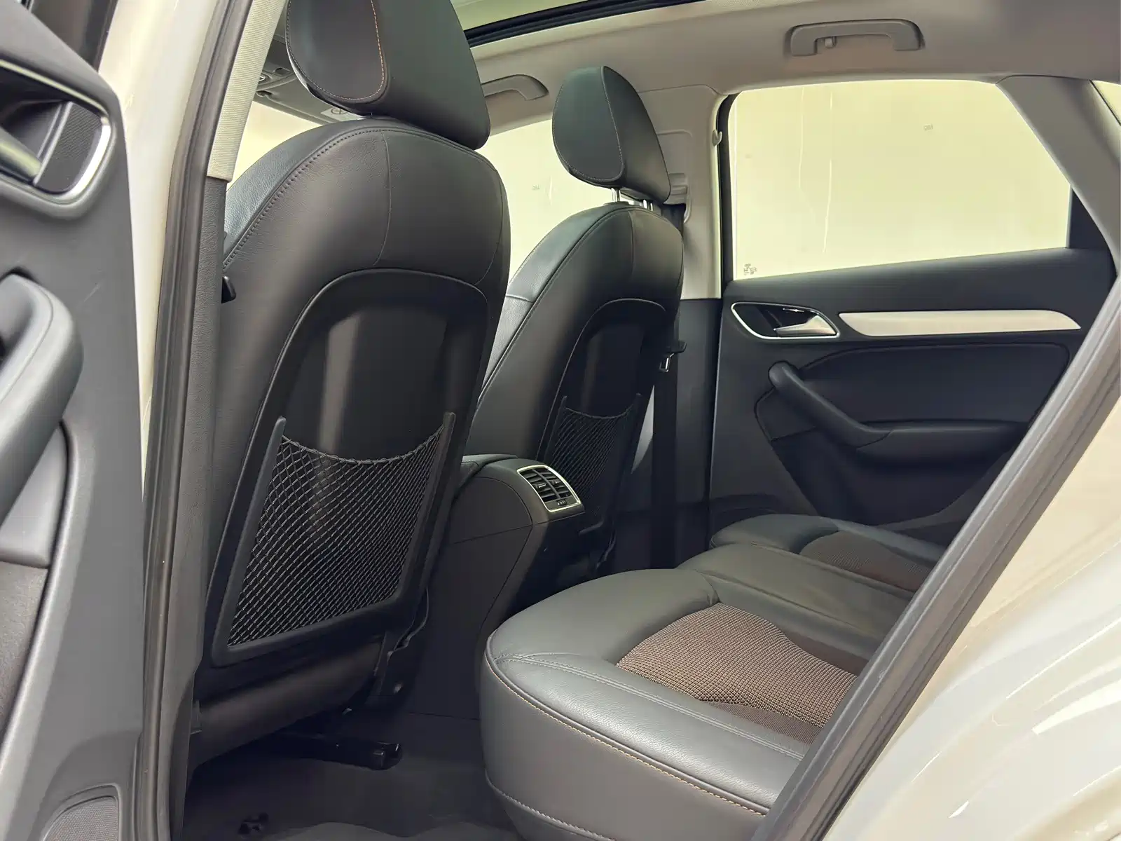 Фото 9 - Audi Q3