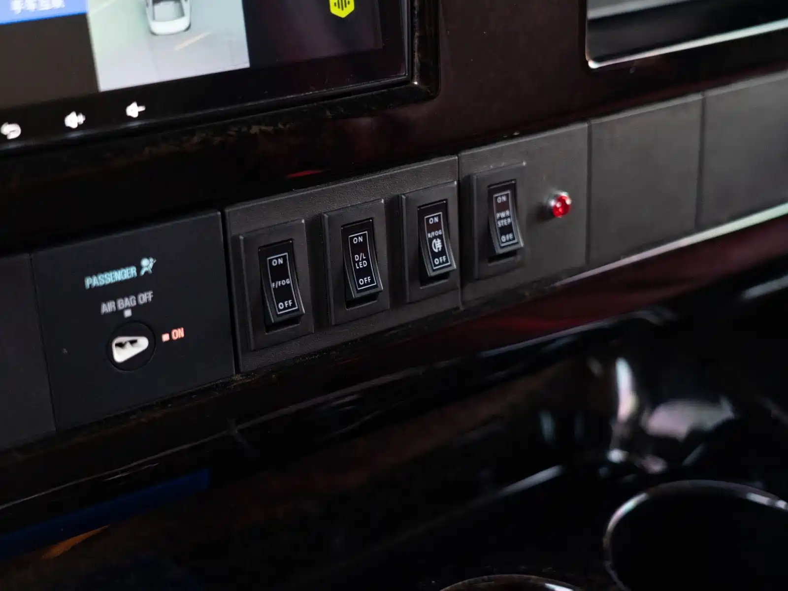 Photo 30 - GMC Savana