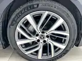 Photo 10 - Mercedes-Benz E-Class