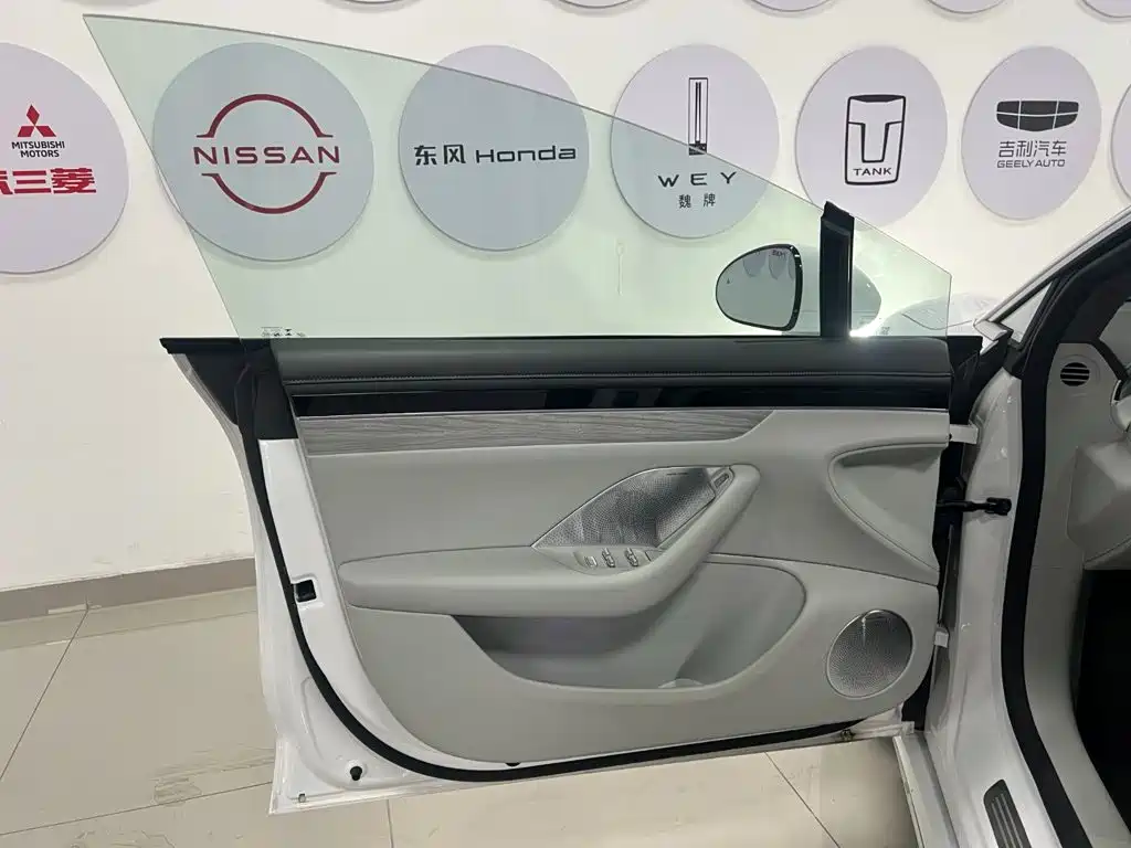 Zhijie S7 2025 2025 855km Max