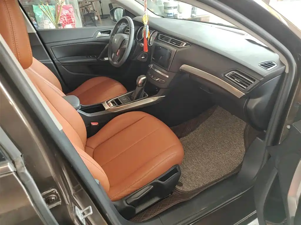 Peugeot 408 2014 1.8L Automatic Luxury Edition фото 25