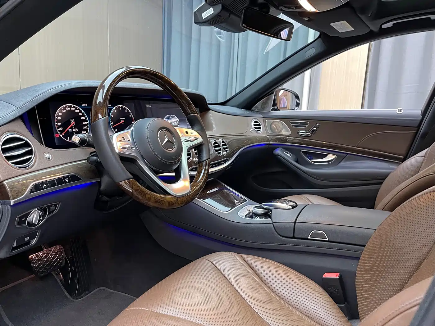 Mercedes-Benz S-Class 2018 S 320 L фото 4