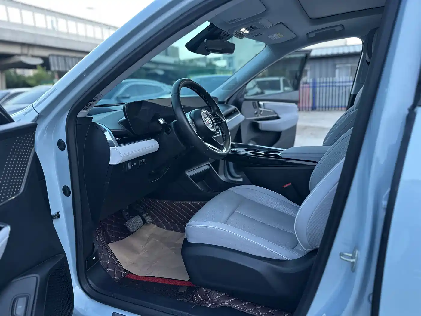 Buick E5 2024 2023 Premium Standard Range Edition