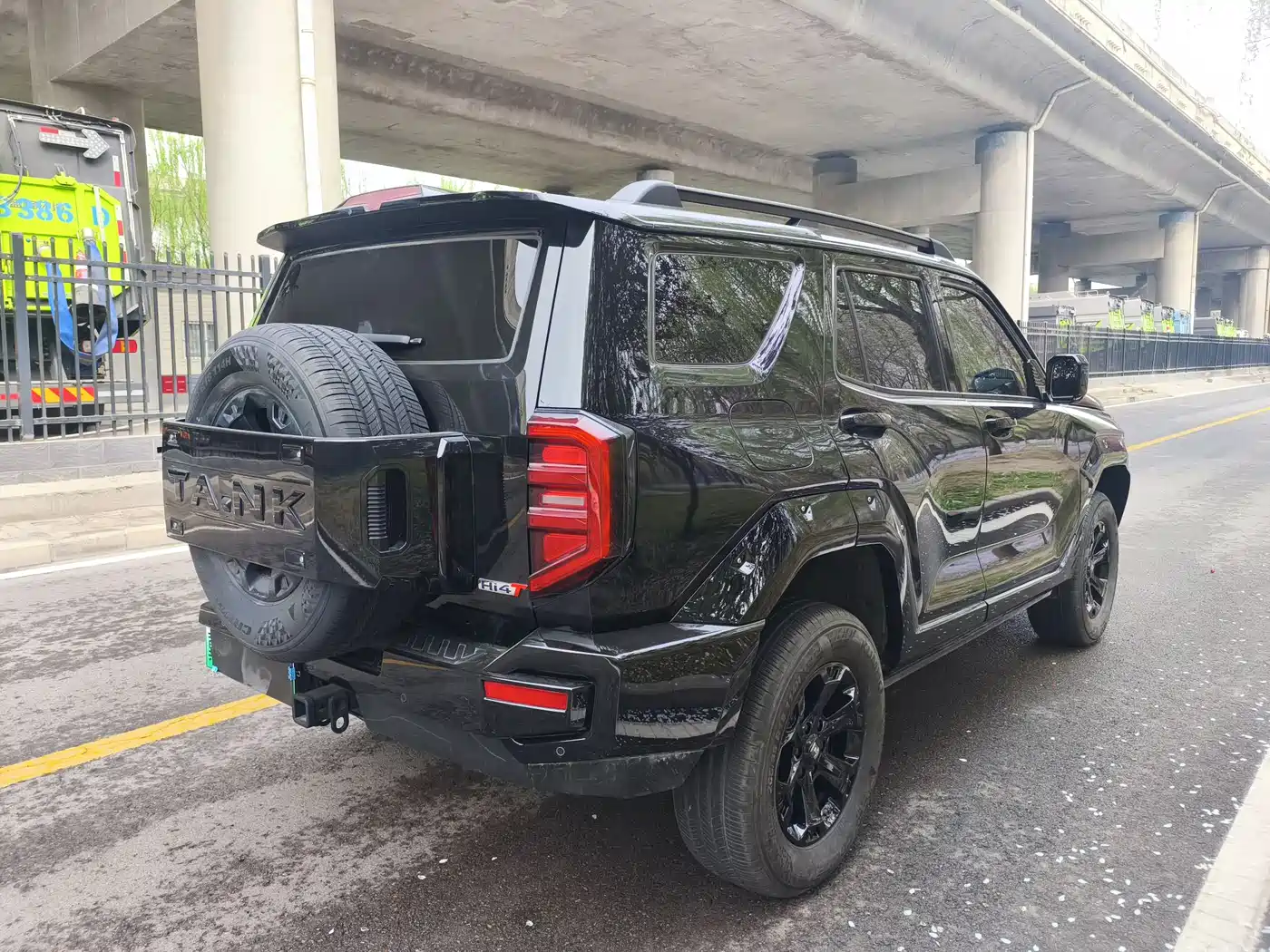 TANK TANK 400 NEW ENERGY