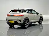 Фото 6 - Lynk & Co 06