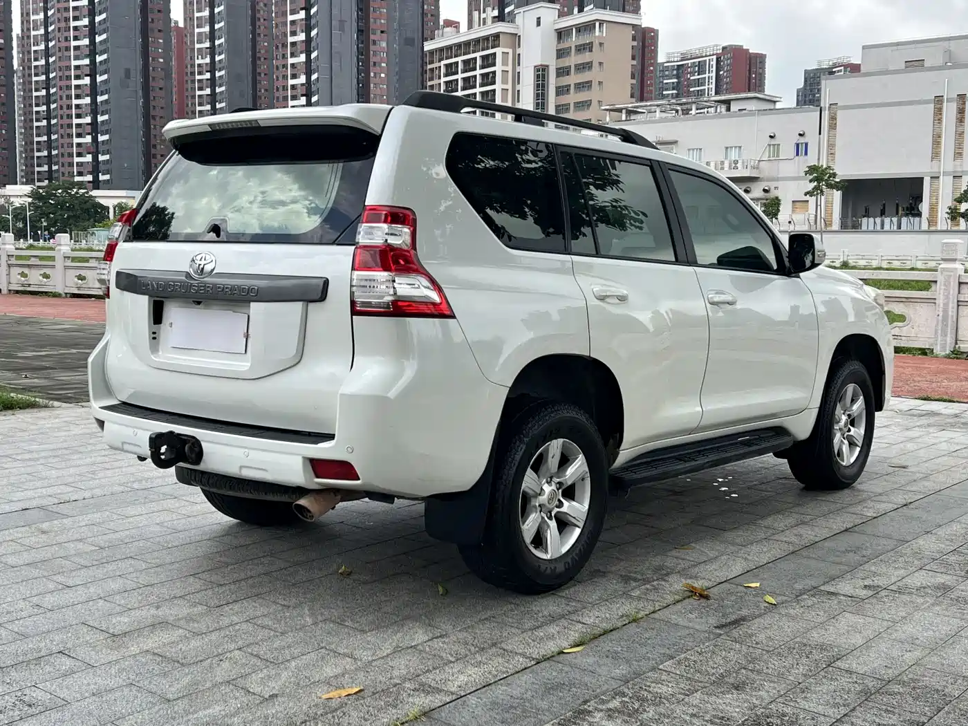 Toyota Prado 2016 2.7L Auto Standard Edition фото 4