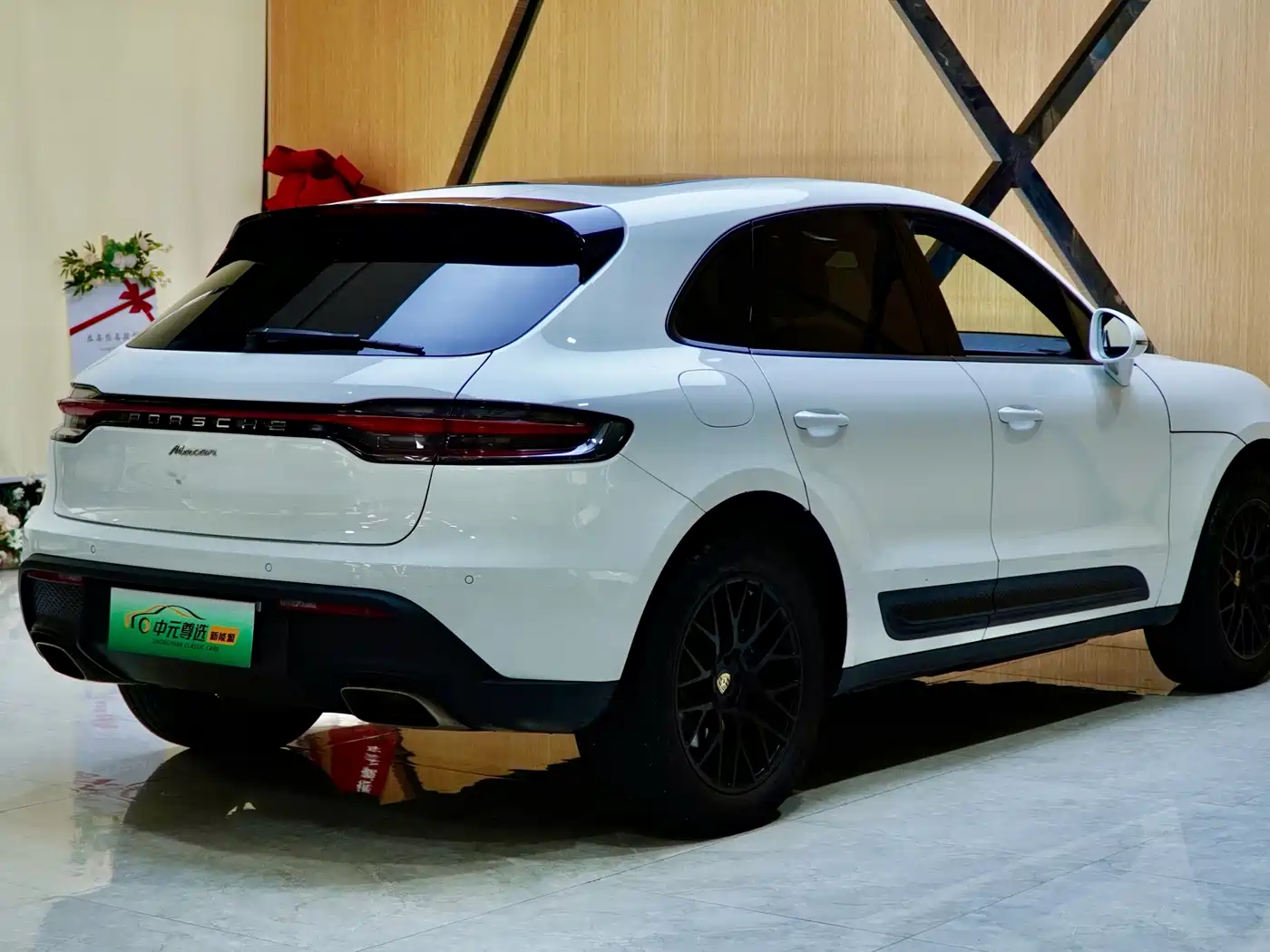 Porsche Macan 2023 Macan 2.0T фото 10