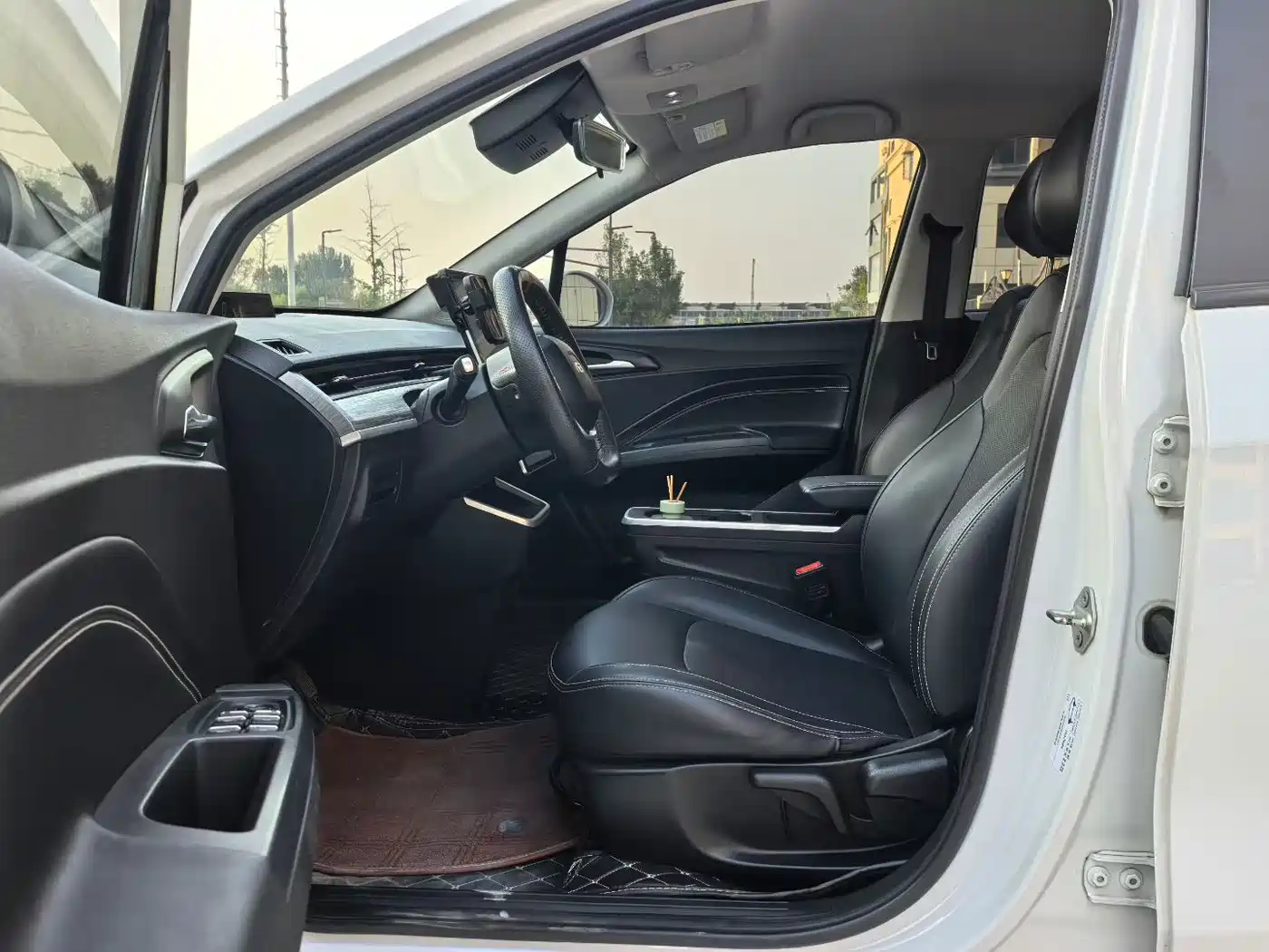Nezha Auto Nezha V 2022 2022 Trend 400 Lite