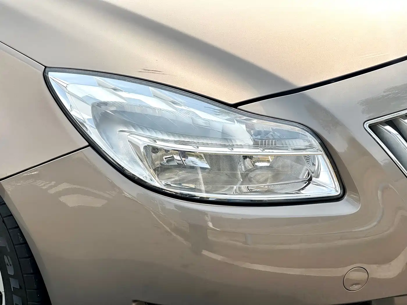 Buick Regal 2010 2.0L Expo Edition фото 16