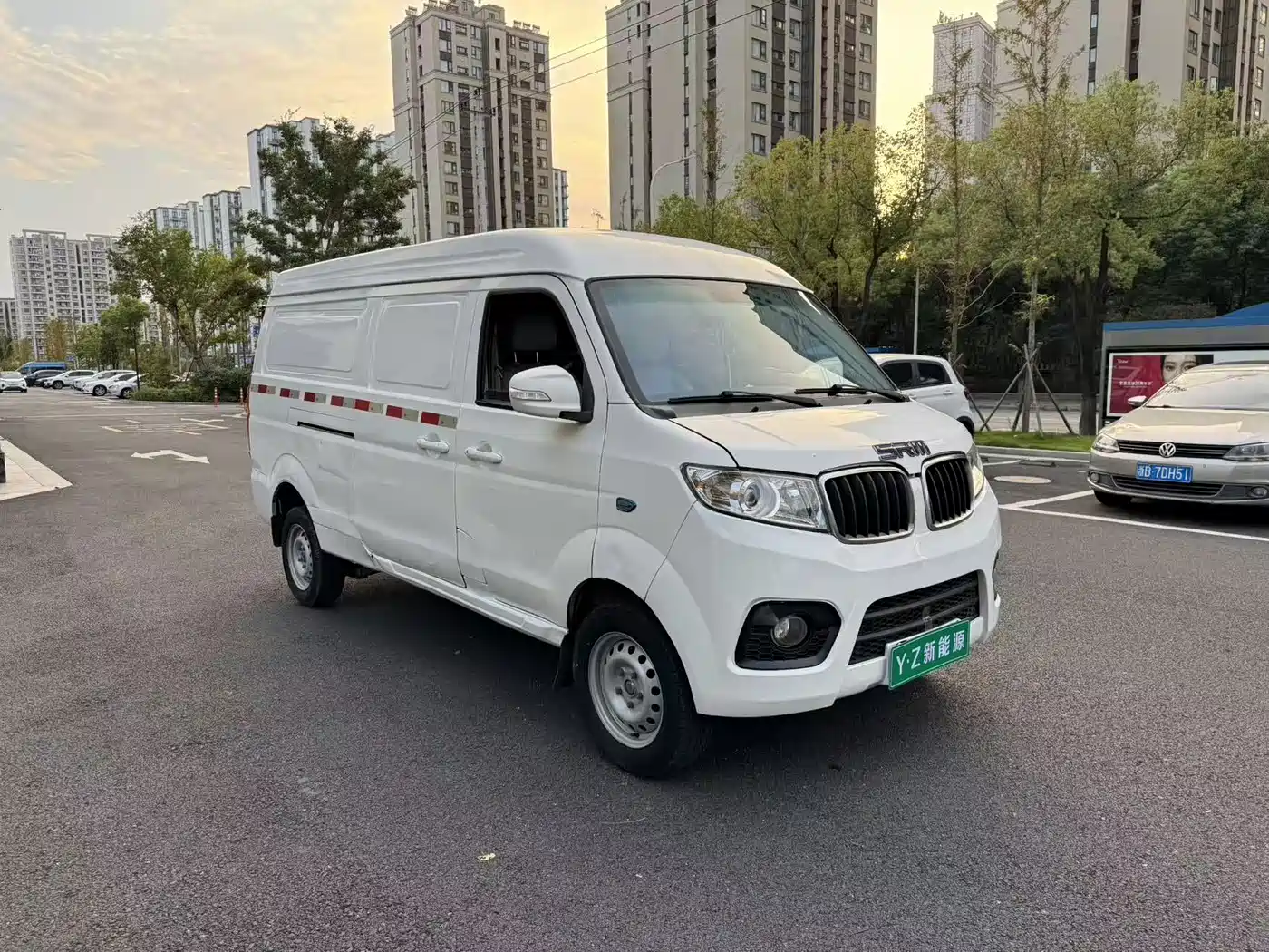 SRM Xinyuan New Energy Hiace EV 2021 2021 Standard