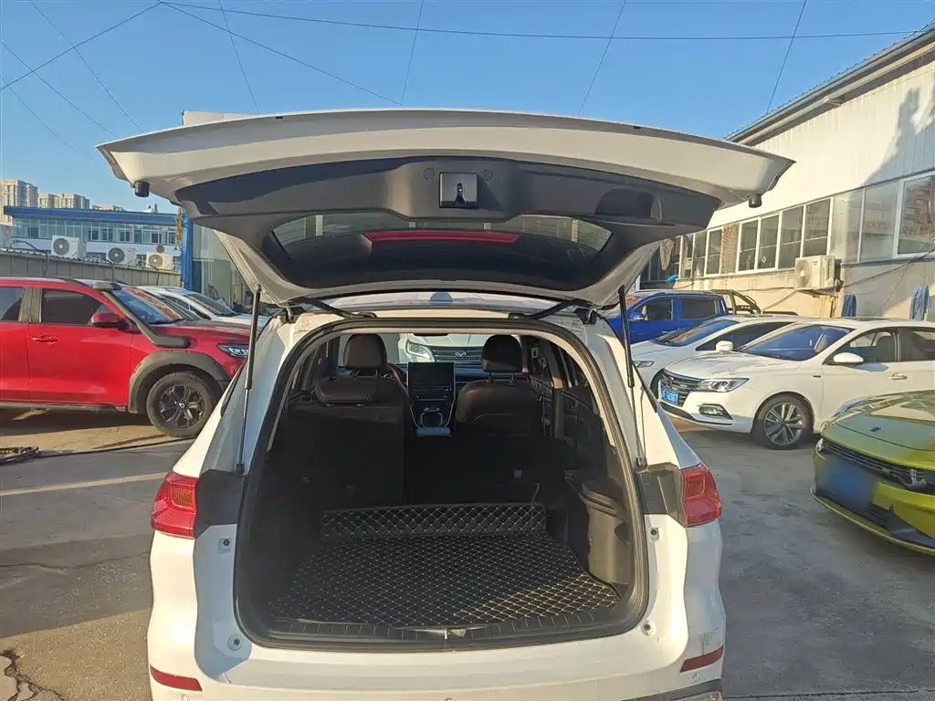 Haval M6 2021 PLUS 1.5T DCT Luxury Smart Connect фото 9