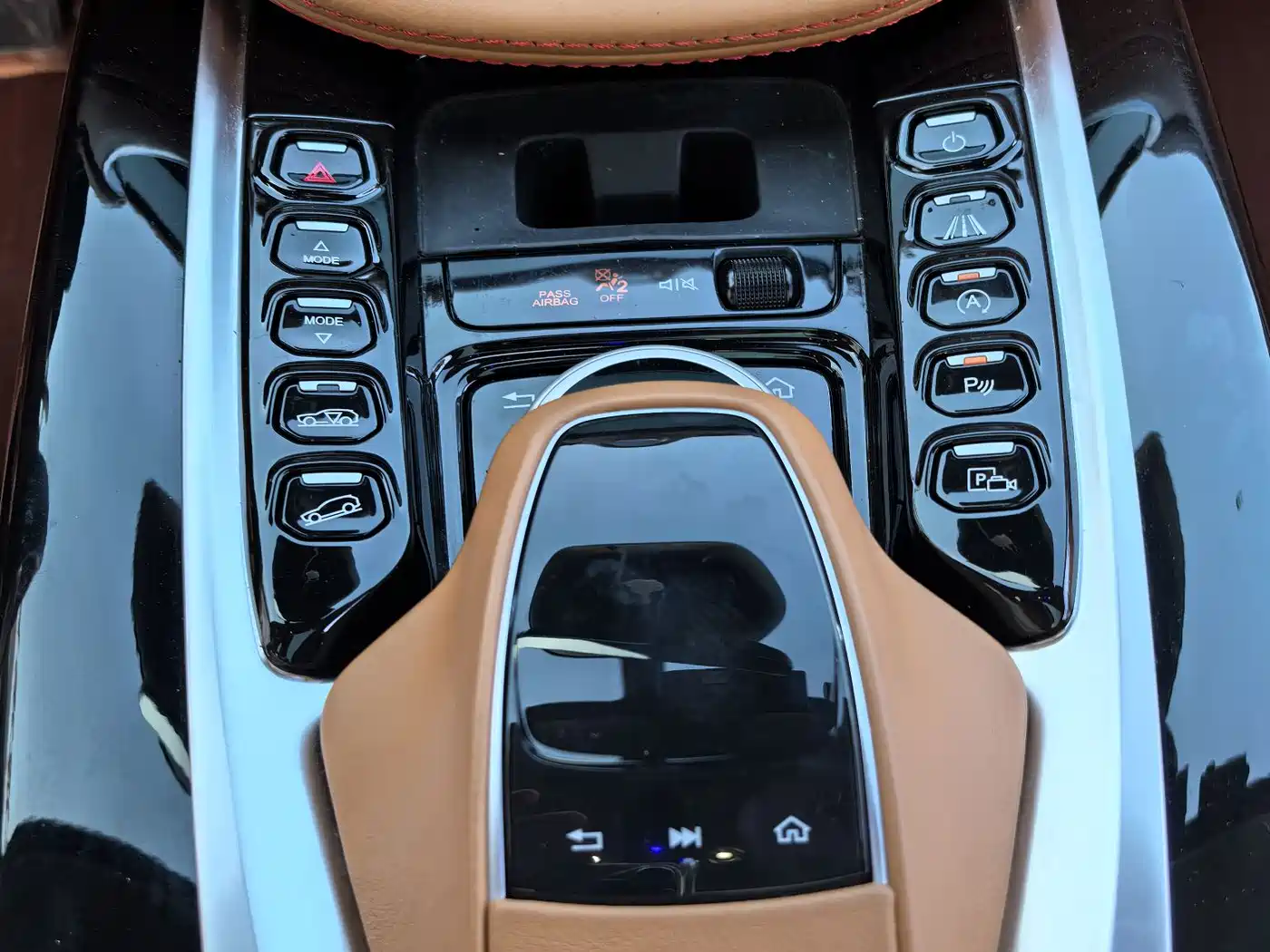 Aston Martin DBX 2021 2022 4.0T V8