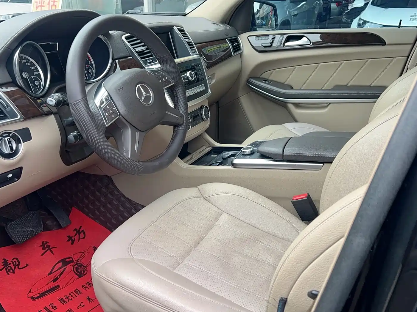 Mercedes-Benz GL-Class 2014 GL 350 CDI 4MATIC фото 8