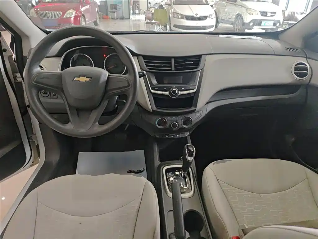 Chevrolet Sail 2015 Sail 3 1.3L AMT Ideal Edition фото 12