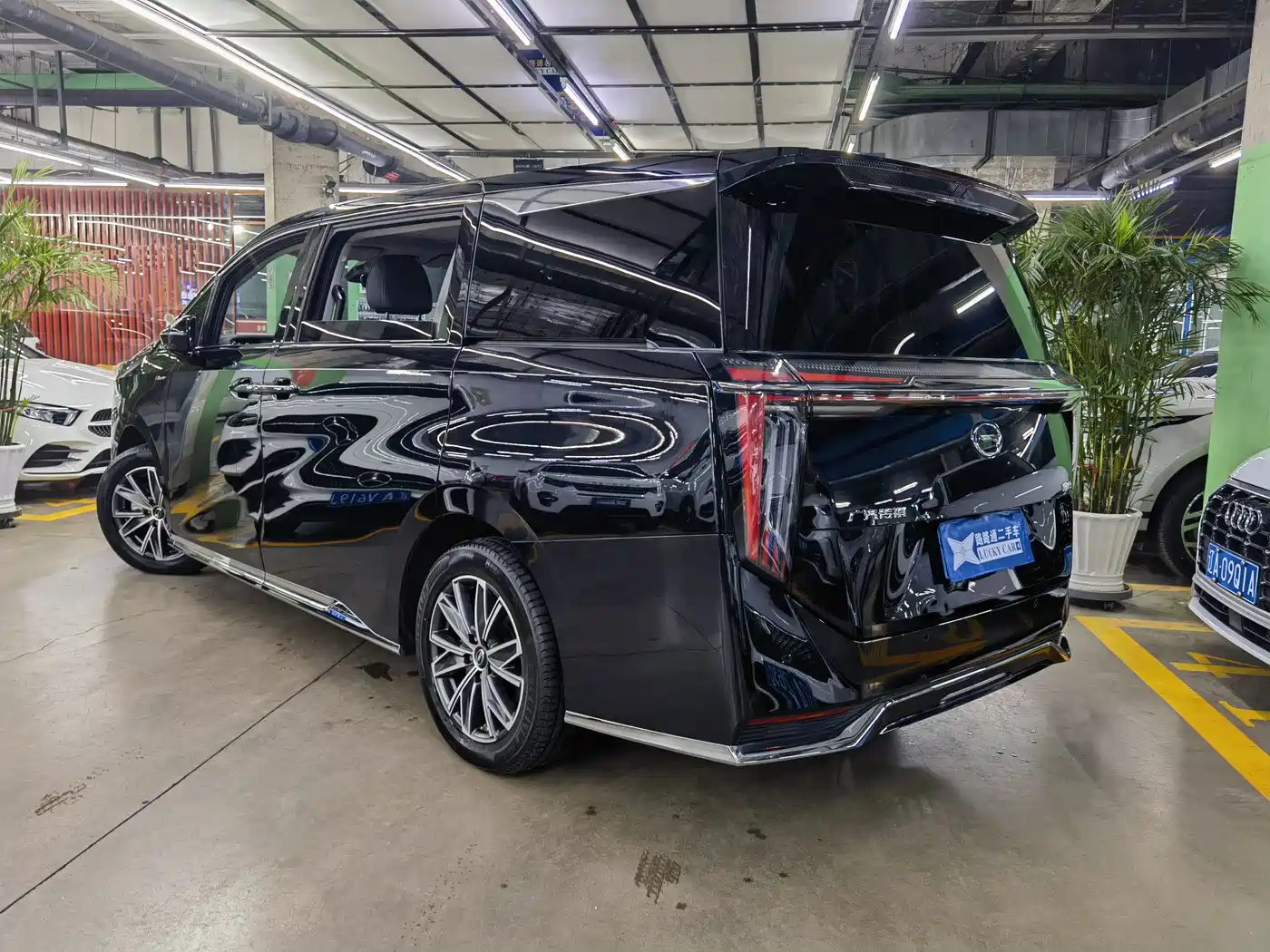GAC Trumpchi Trumpchi M8 2024 Master Series 400T Ultimate Edition фото 4
