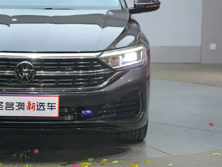 Volkswagen Sagitar 2023 300TSI DSG Surpassing Edition фото 5