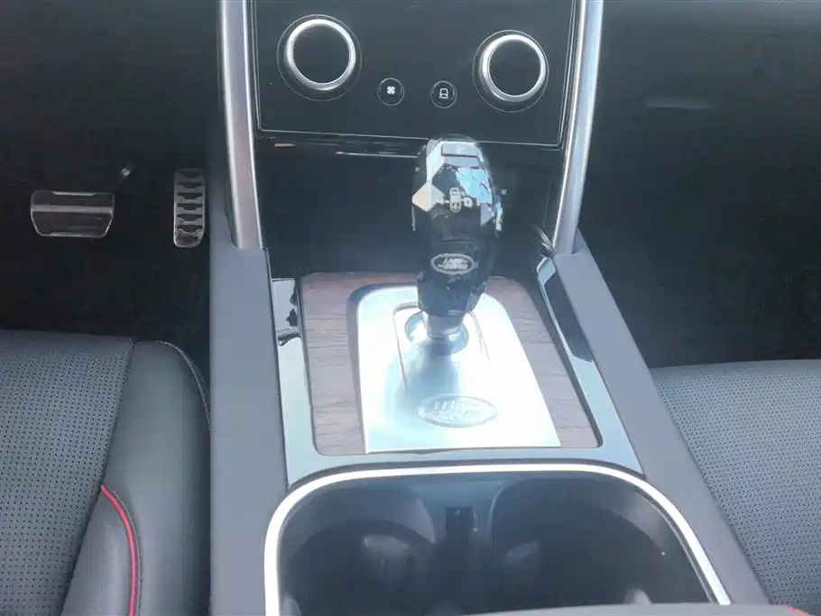 Land Rover Discovery Sport 2022 Model 249PS R-Dynamic SE Performance Tech Edition 5-Seater фото 16
