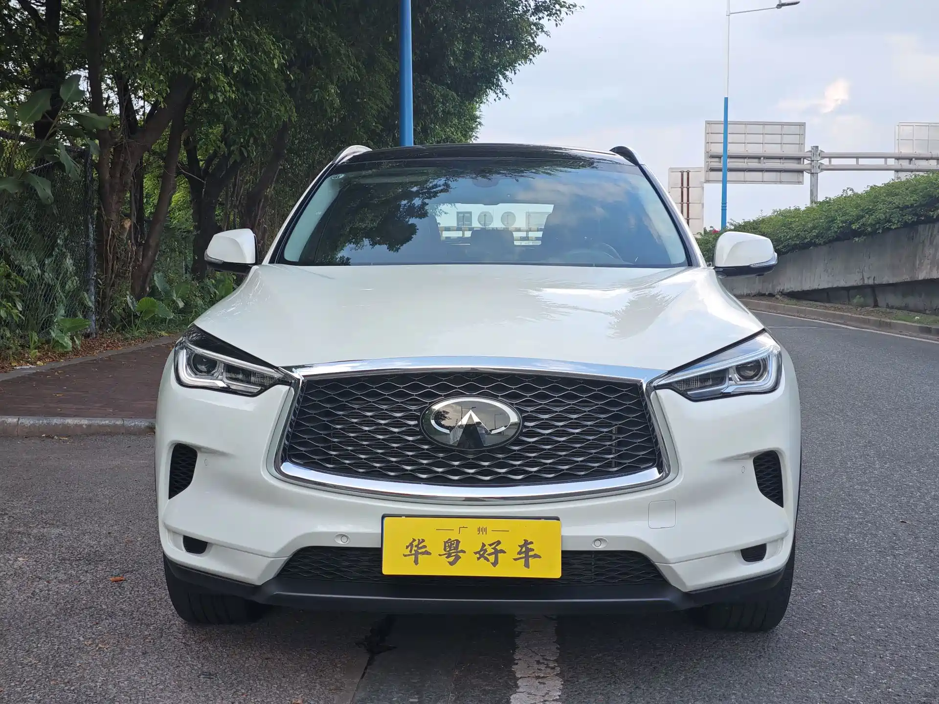Фото 2 - Infiniti QX50