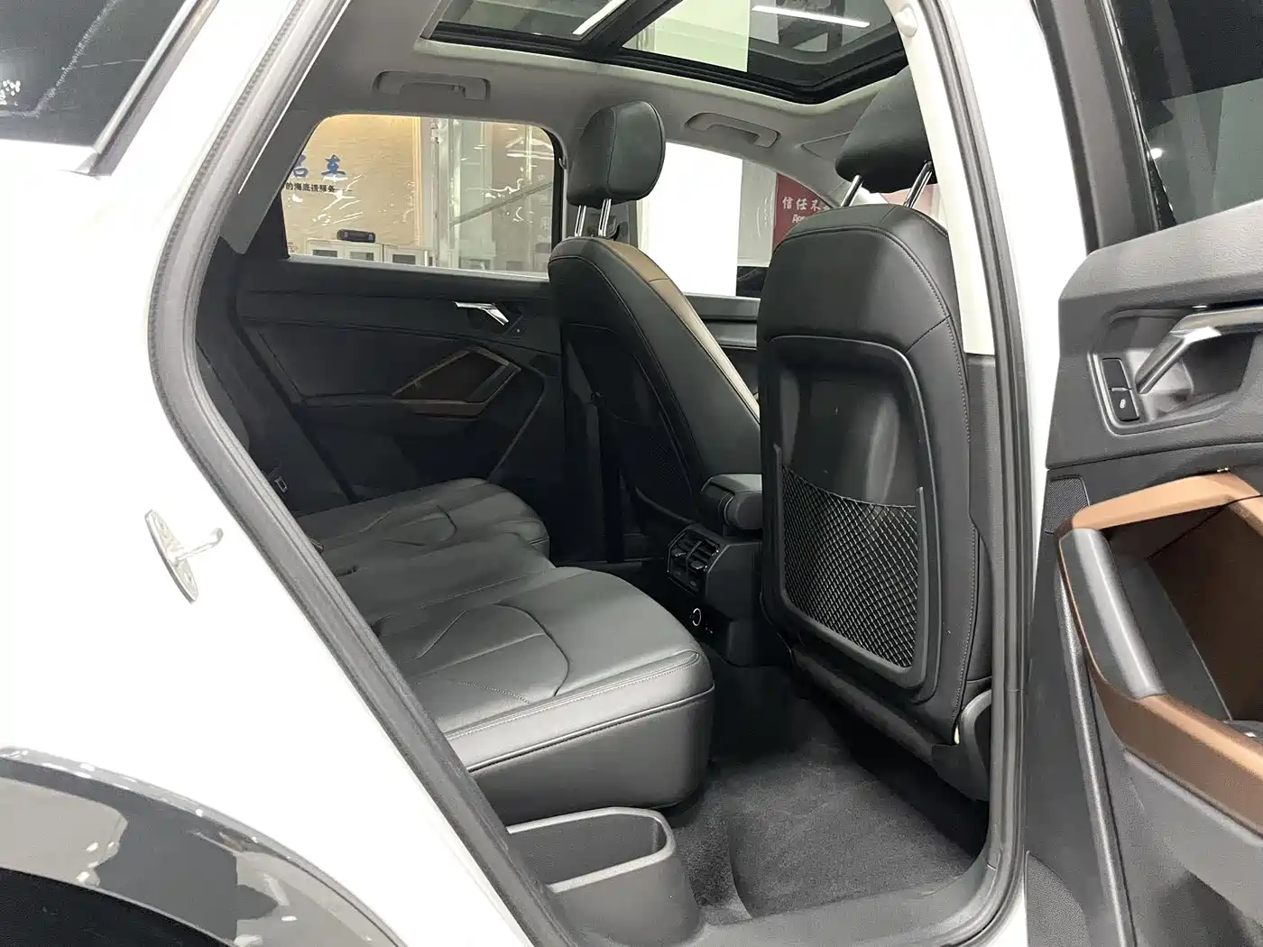 Audi Q3 2022 35 TFSI Fashion Elegance фото 13