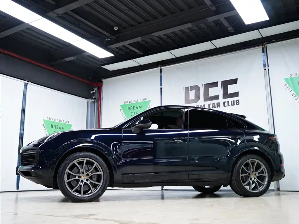 Porsche Cayenne 2022 Cayenne S Coupé 2.9T Platinum Edition фото 21