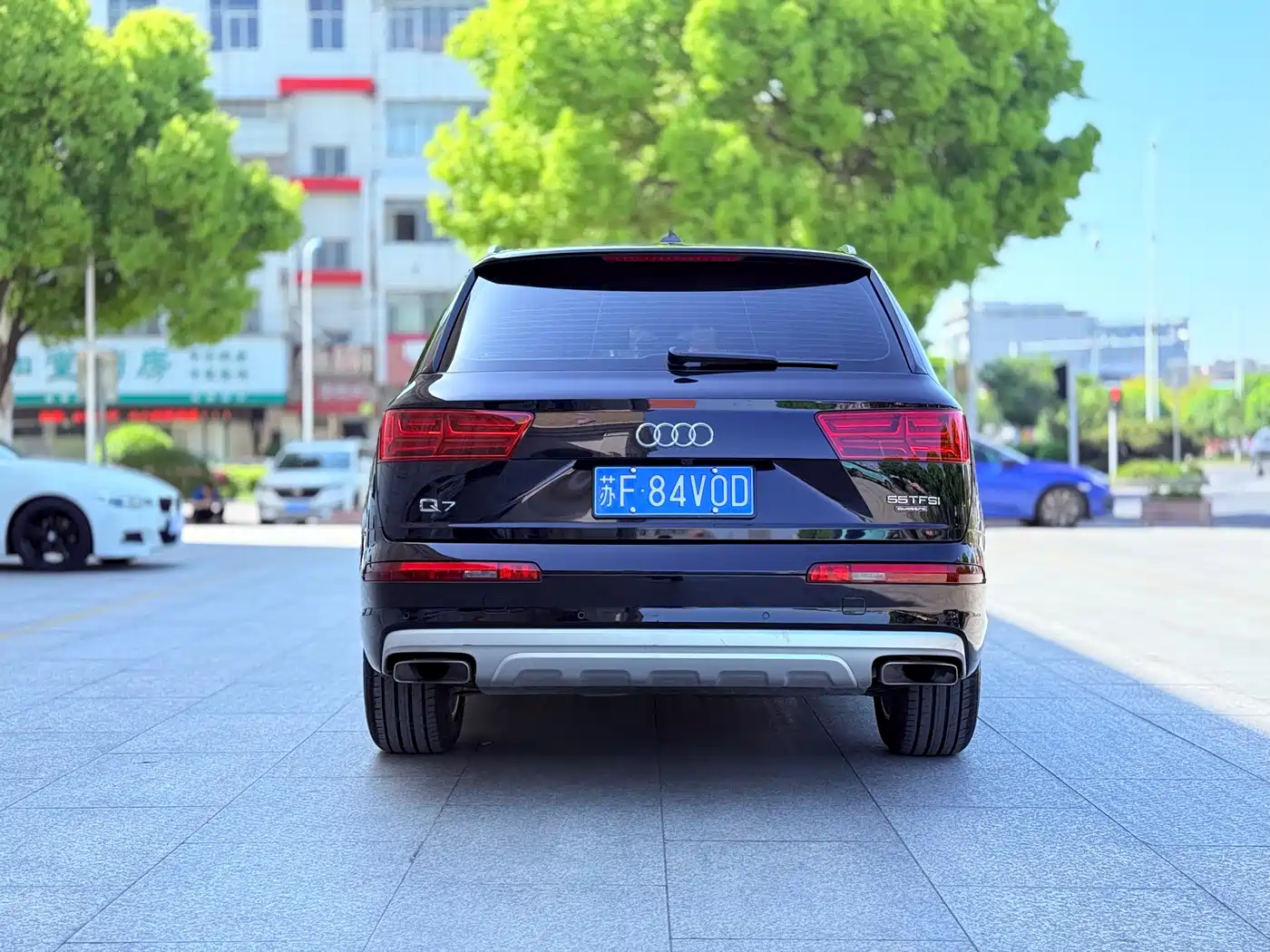 AUDI Q7