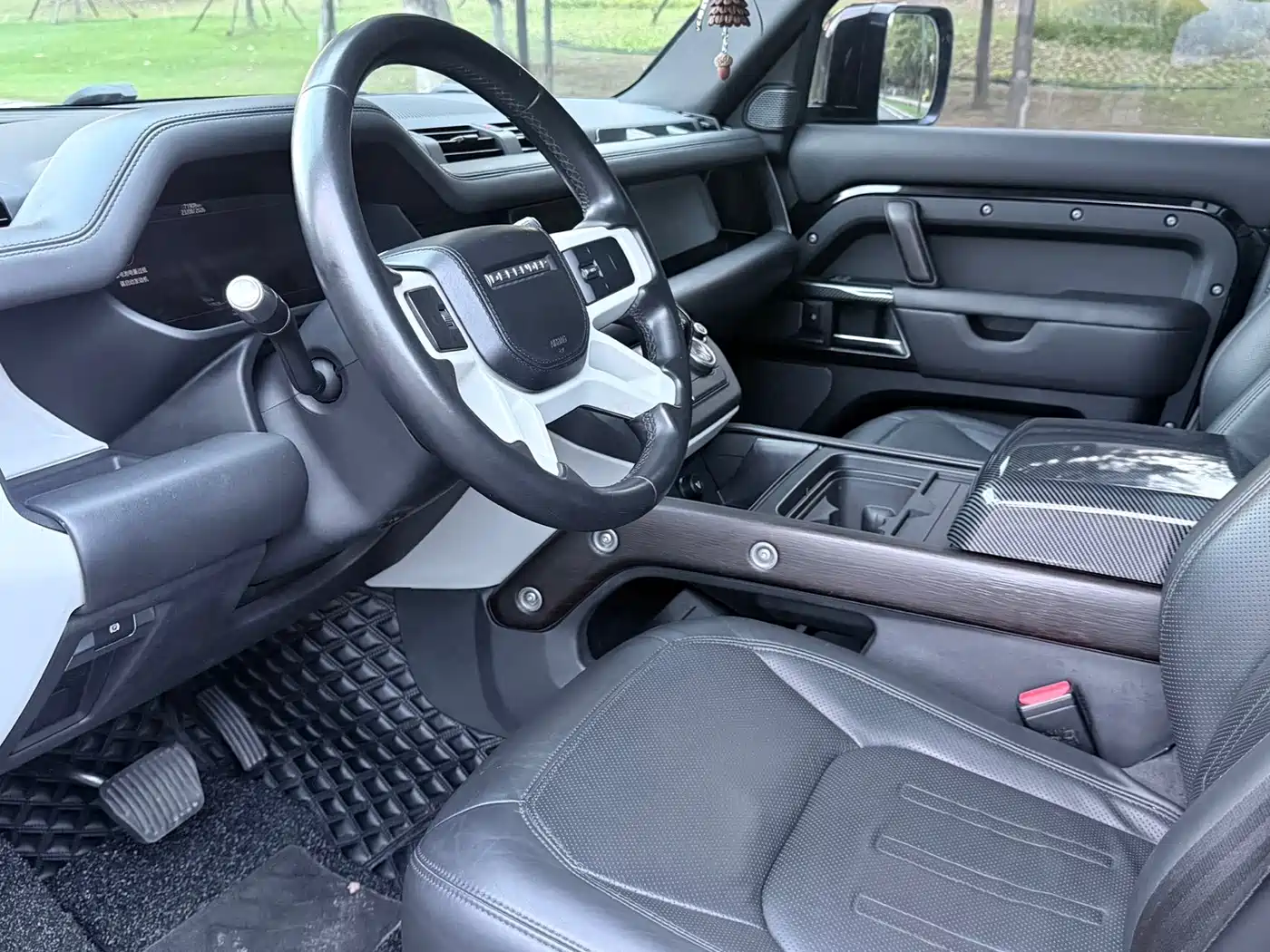 Land Rover Defender 2020 2020 Model 110 P400 HSE