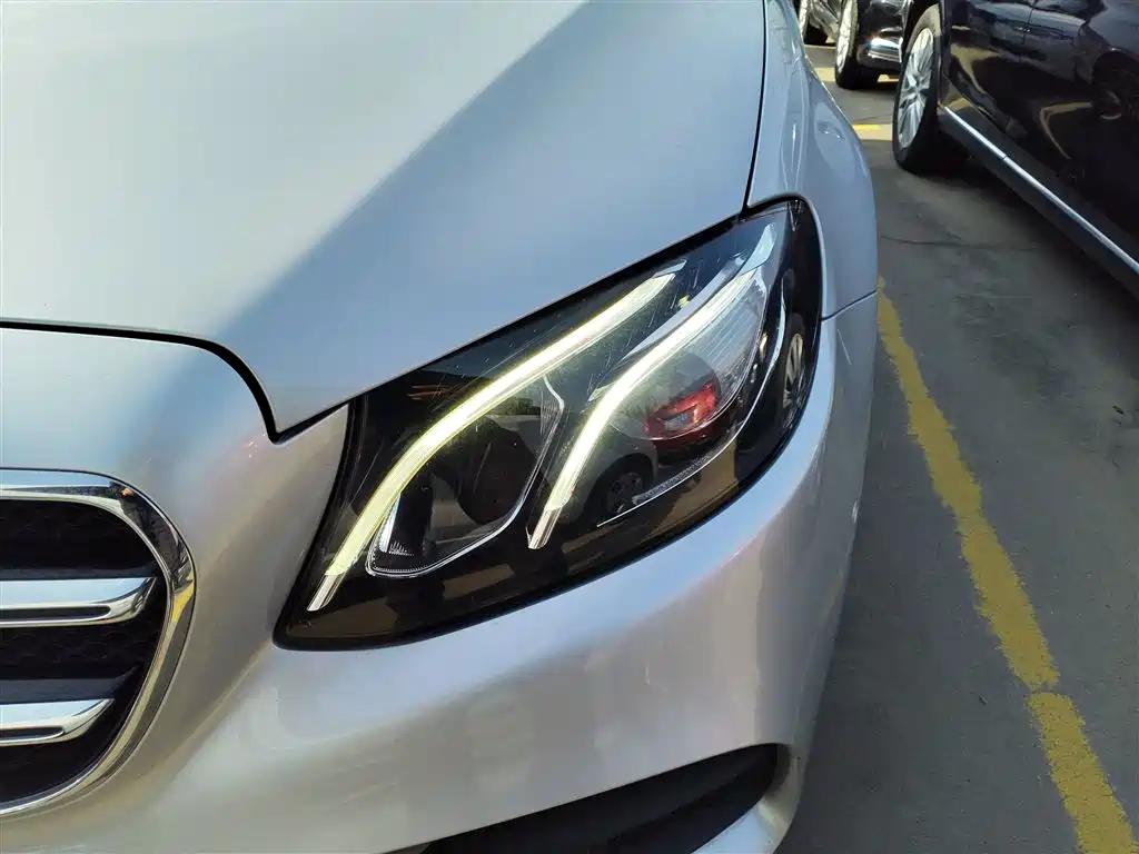 Mercedes-Benz E-Class (Import) 2019 E 260 Sport Edition фото 3