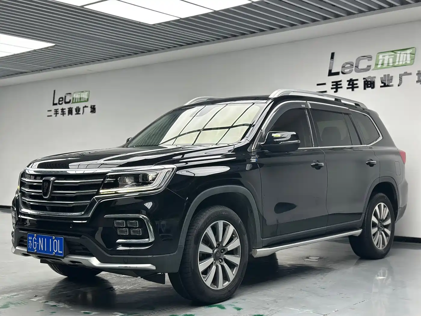 Roewe RX8 2018 2018 30T Internet-connected 2WD Ultimate Edition