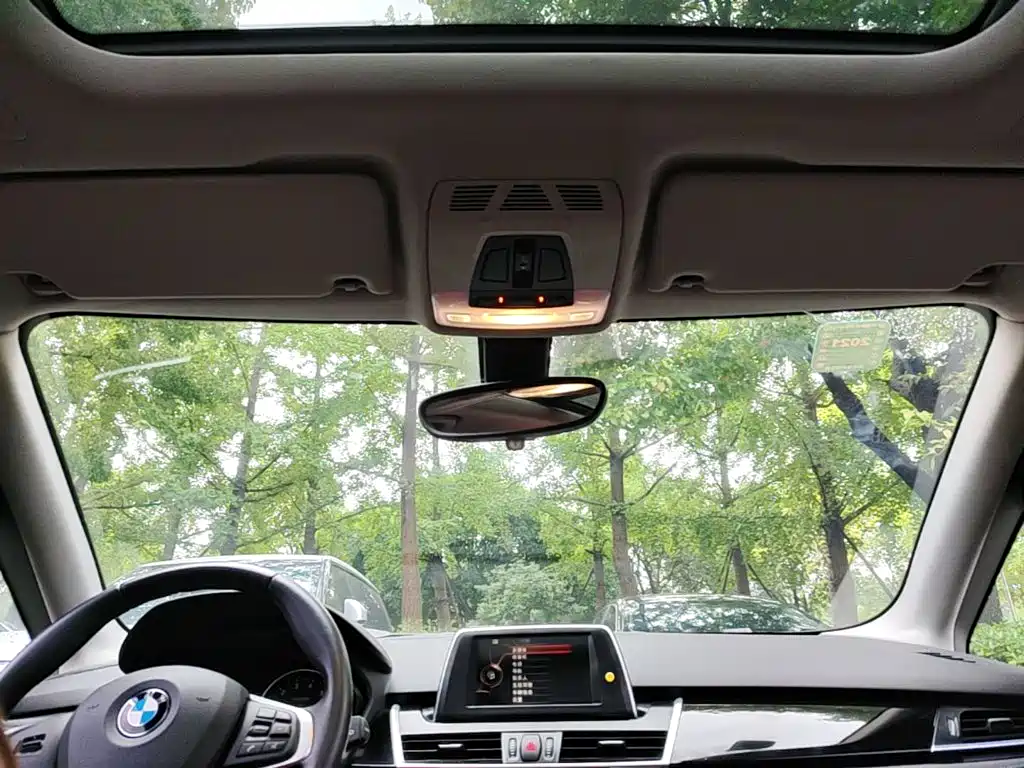BMW 2 Series Tourer (Import) 2015 2014 220i Luxury Design Package