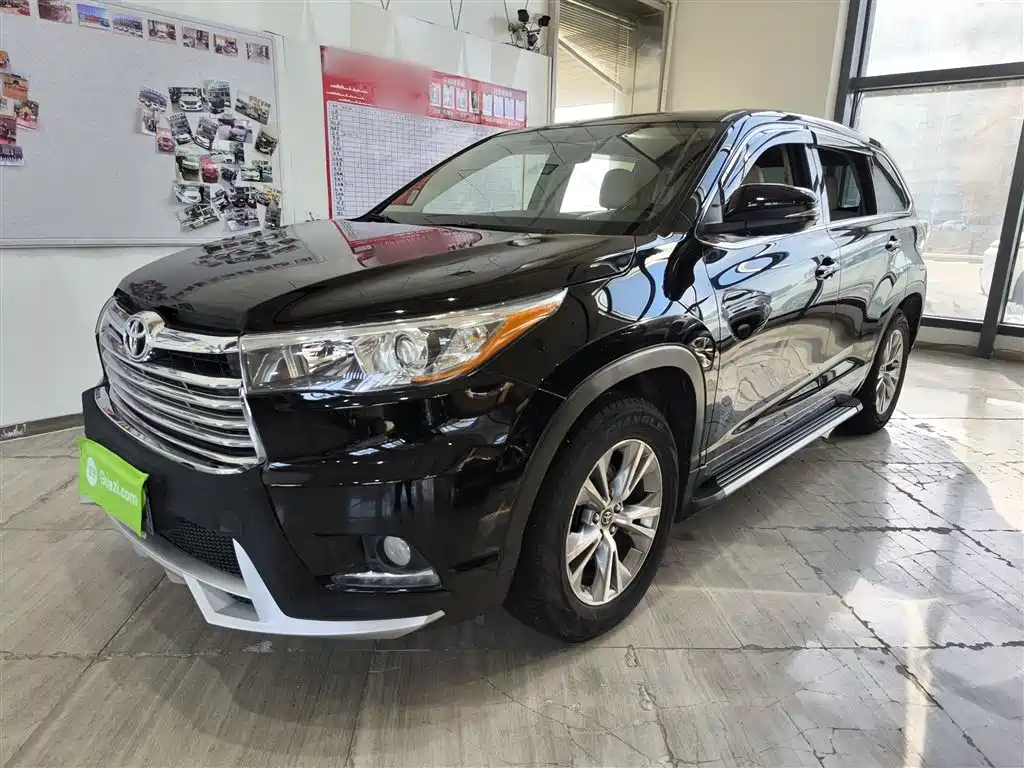 Toyota Highlander 2015 2.0T AWD Elite Edition 7-seater фото 2