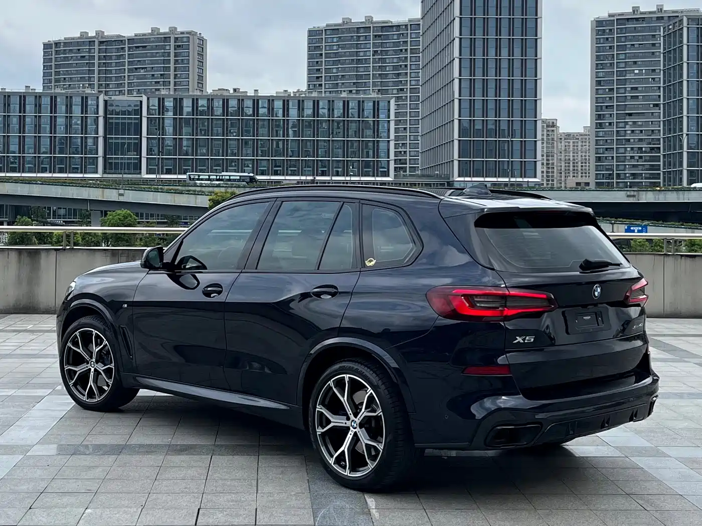 BMW X5 (Import) 2021 2021 Facelift xDrive40i Exclusive M Sport Package