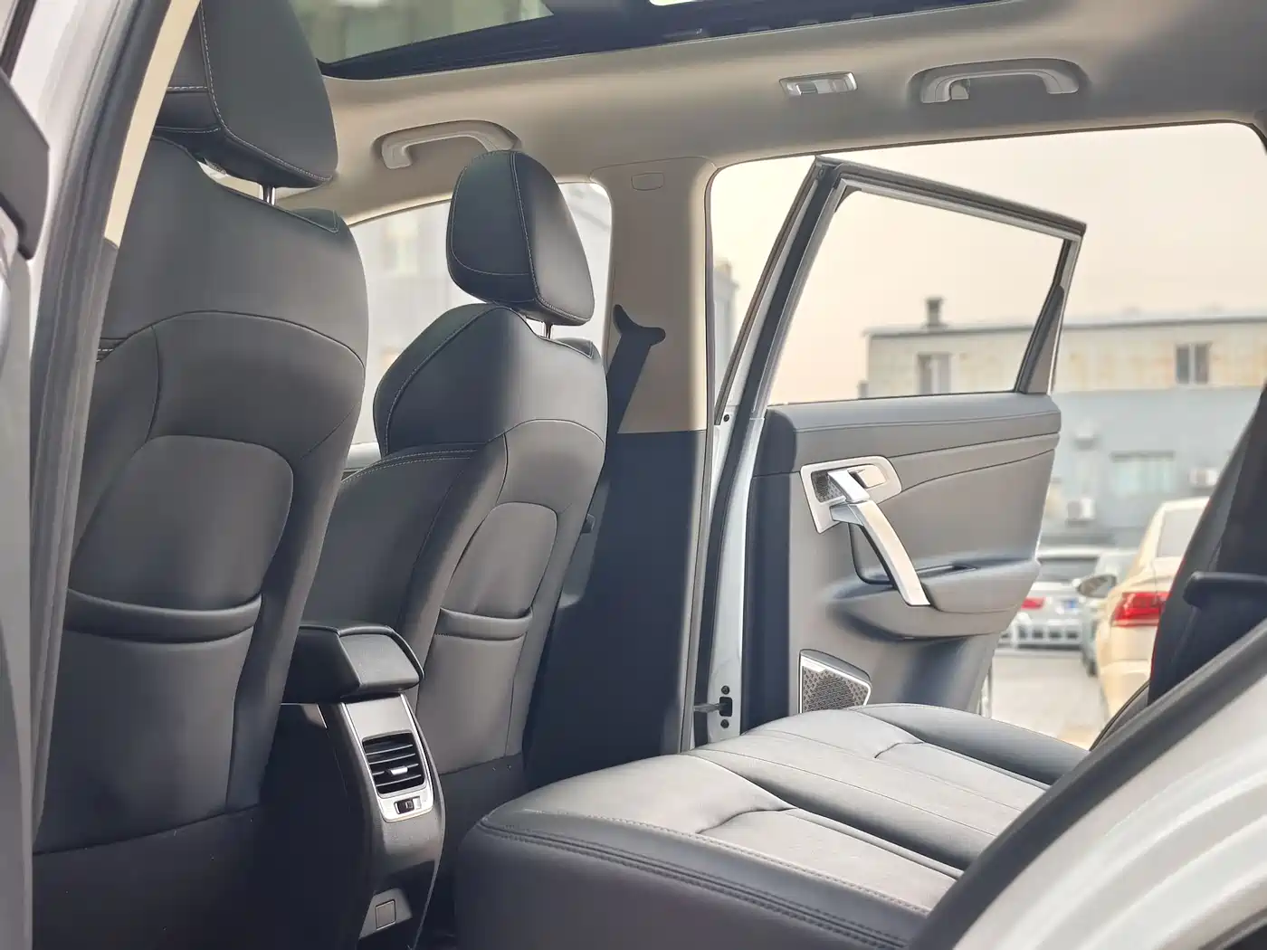 GEELY AUTOMOBILE BOYUE