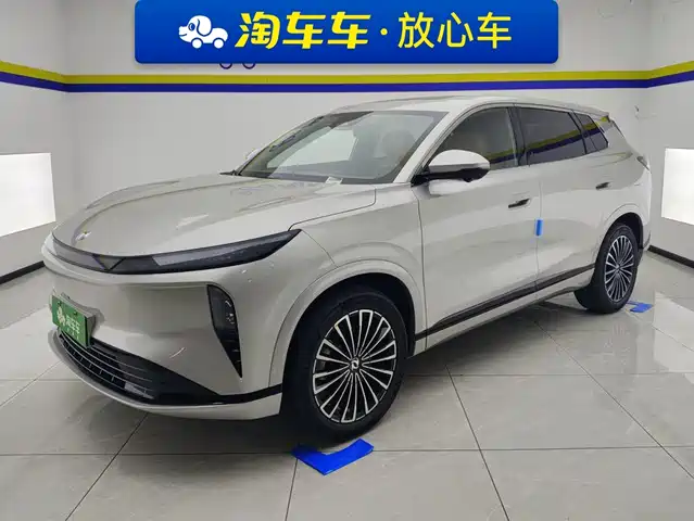  Dongfeng Aeolus Dongfeng Aeolus L8 2025 Plug-in Hybrid
