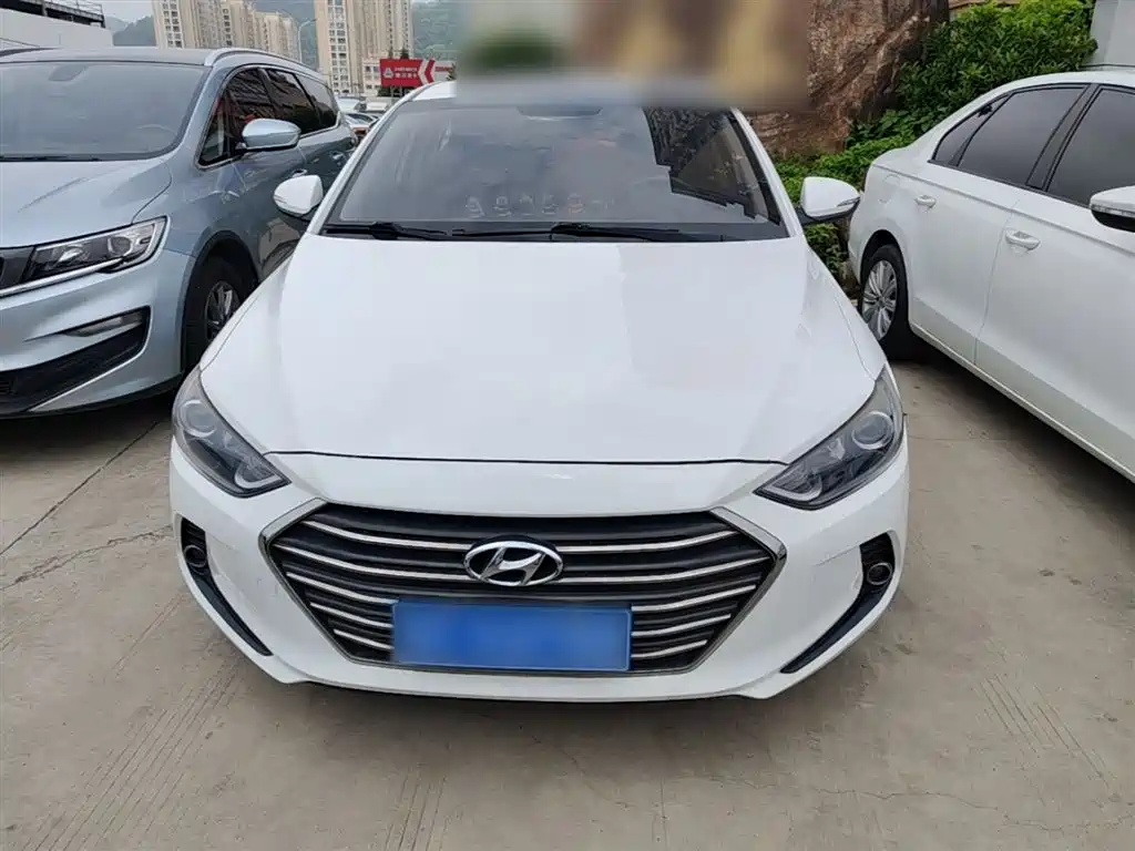 Hyundai Elantra 2018 1.4T DCT Dynamic·Vitality Model фото 3