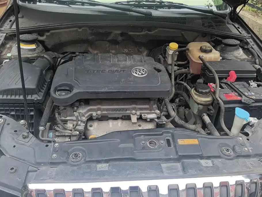 Buick Excelle 2015 1.5L Manual Premium фото 10